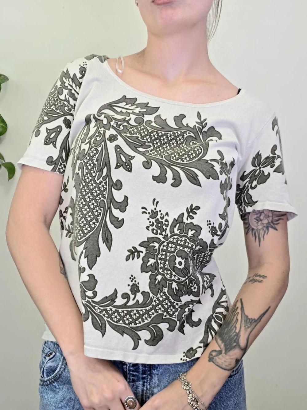 Vintage Y2K paisley print boho tee Size M - Picture 5 of 8